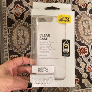 New OtterBox Symmetry iPhone7/8 plus Clear case